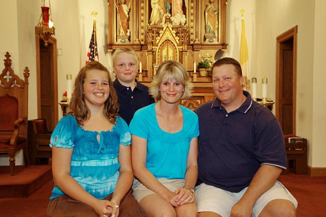 33-LarsonFamily.jpg - IMG_4779